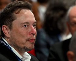 Analysts: Tesla’s board faces a turbulent situation after Elon Musk’s $55 billion package was down