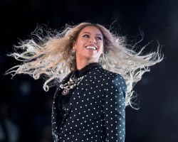 Beyoncé reveals the tracklist and guest artists for her album ‘Cowboy Carter’.